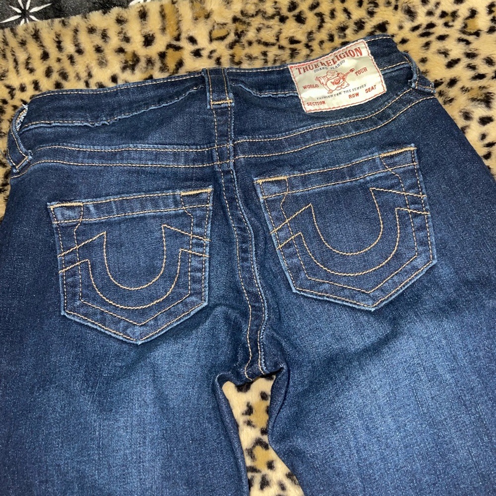 Women's BECCA True Religion Blue Jeans - Picture 2 of 4